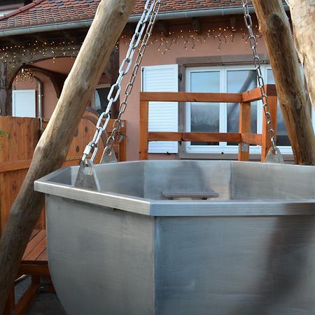 Bed and Breakfast Domaine Des Trois Sorciers Bouxwiller  Exterior foto